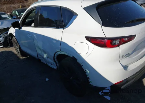 2022 Mazda Cx-5 2.5 Turbo z USA, uszkodzony, nr VIN JM3KFBAY5N0543091